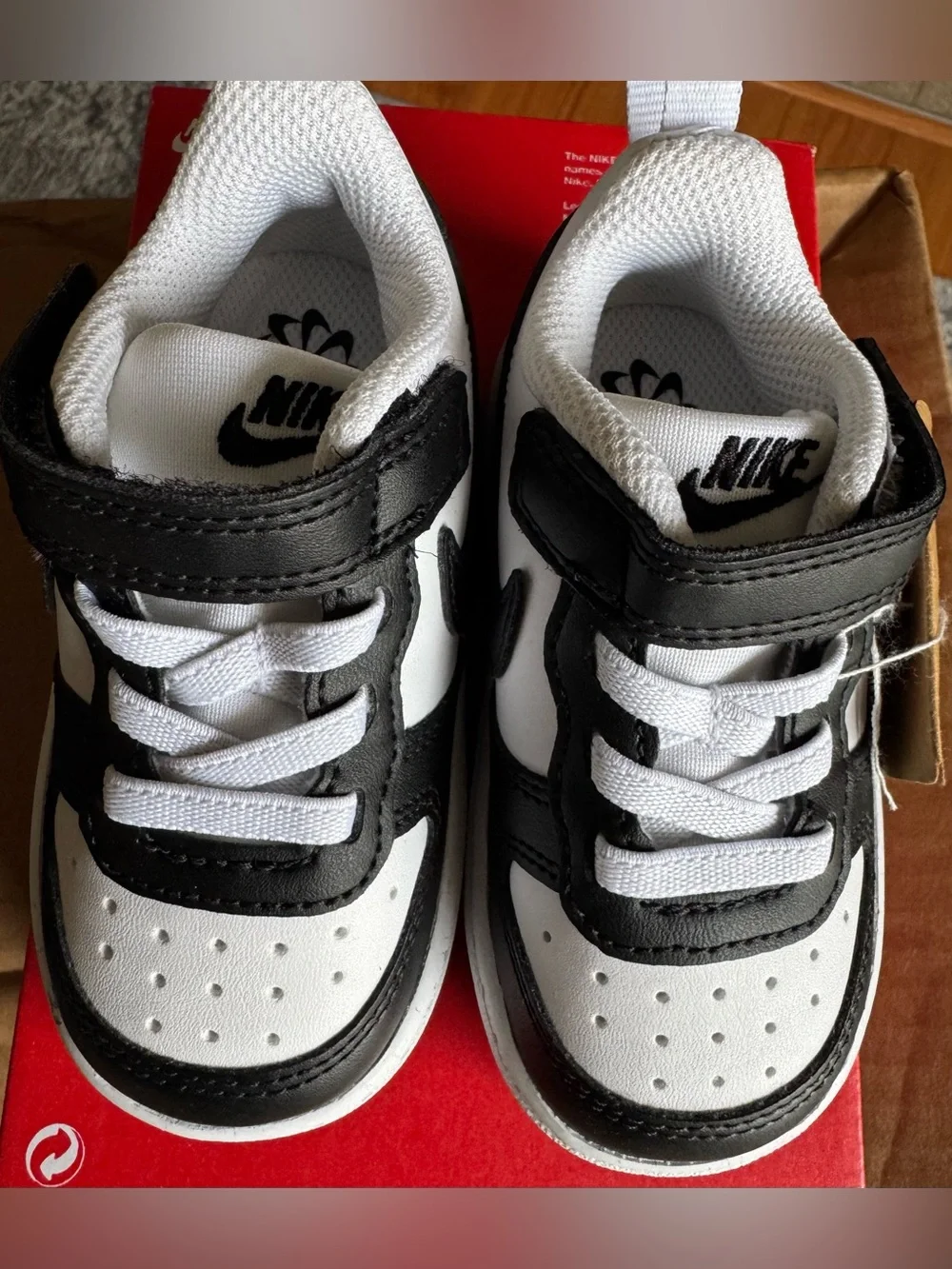 Nike Court Borough Low Recraft White Black, Size 5C. Brand NEW